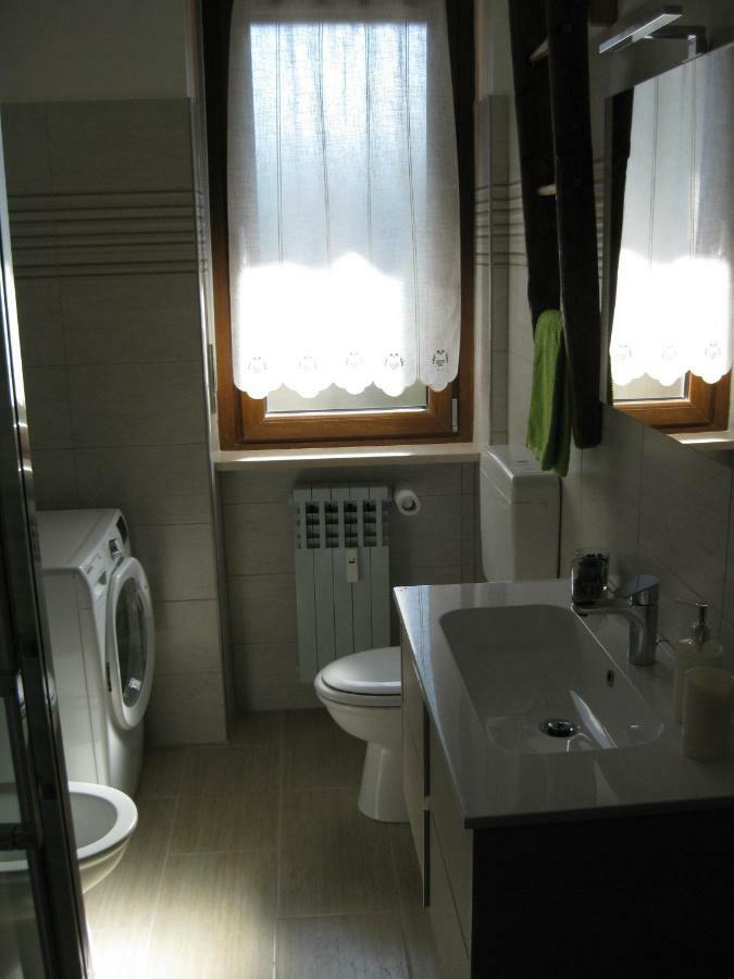 Au Montfleury Apartment Aosta Bagian luar foto