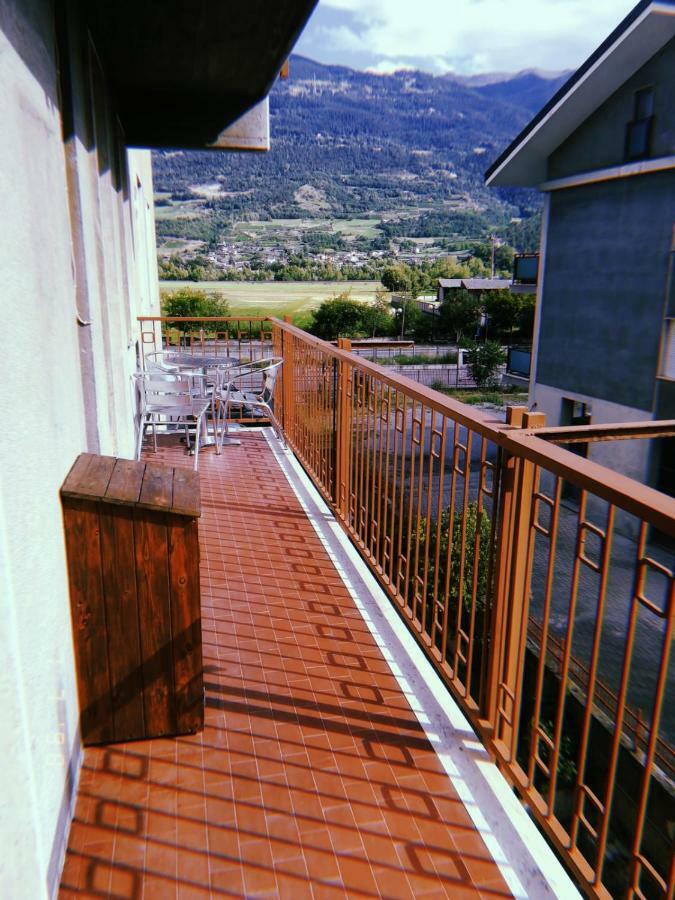 Au Montfleury Apartment Aosta Bagian luar foto